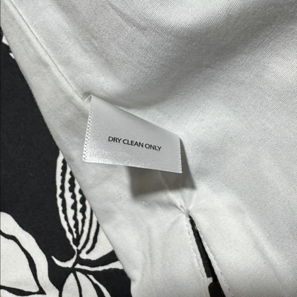 White House Black Market Bustier - Picture 10 of 12